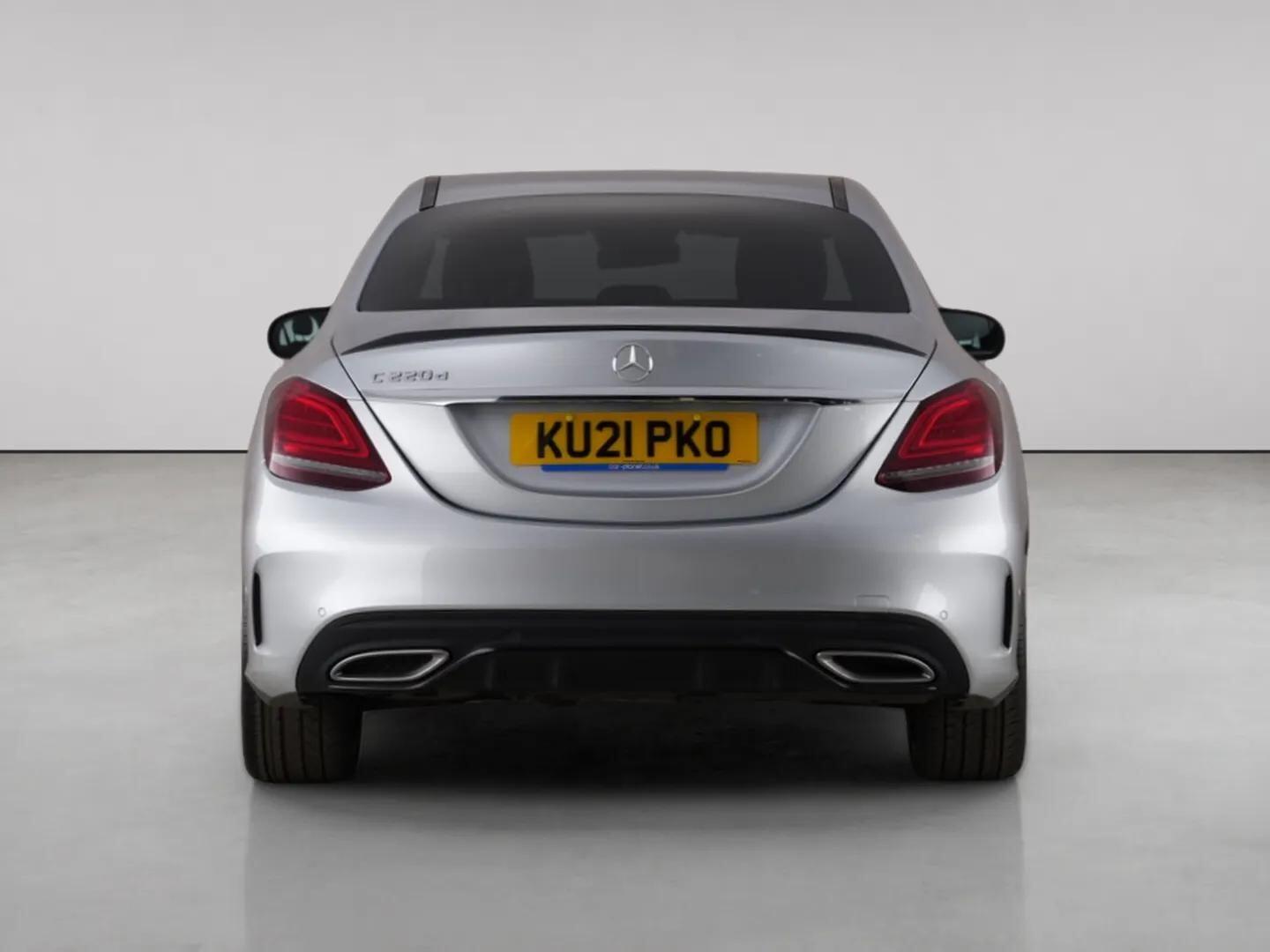 Mercedes-Benz C-Class view 7