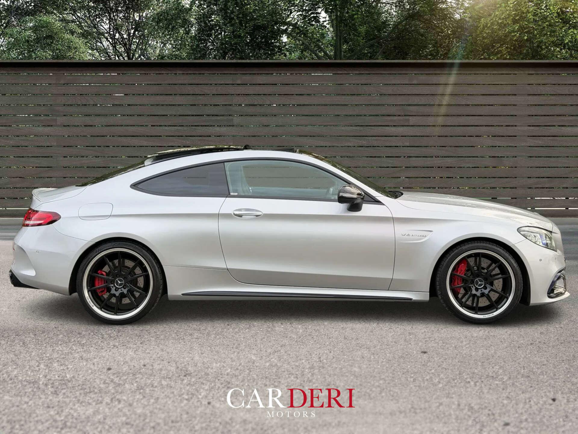 Mercedes-Benz C-Class view 5