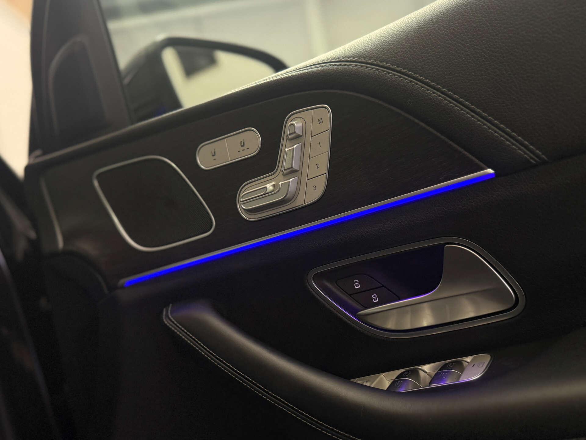 Mercedes-Benz GLE view 20