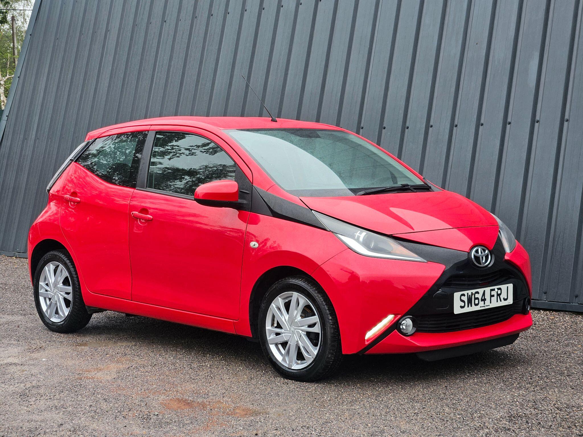 2015 Toyota AYGO image 6