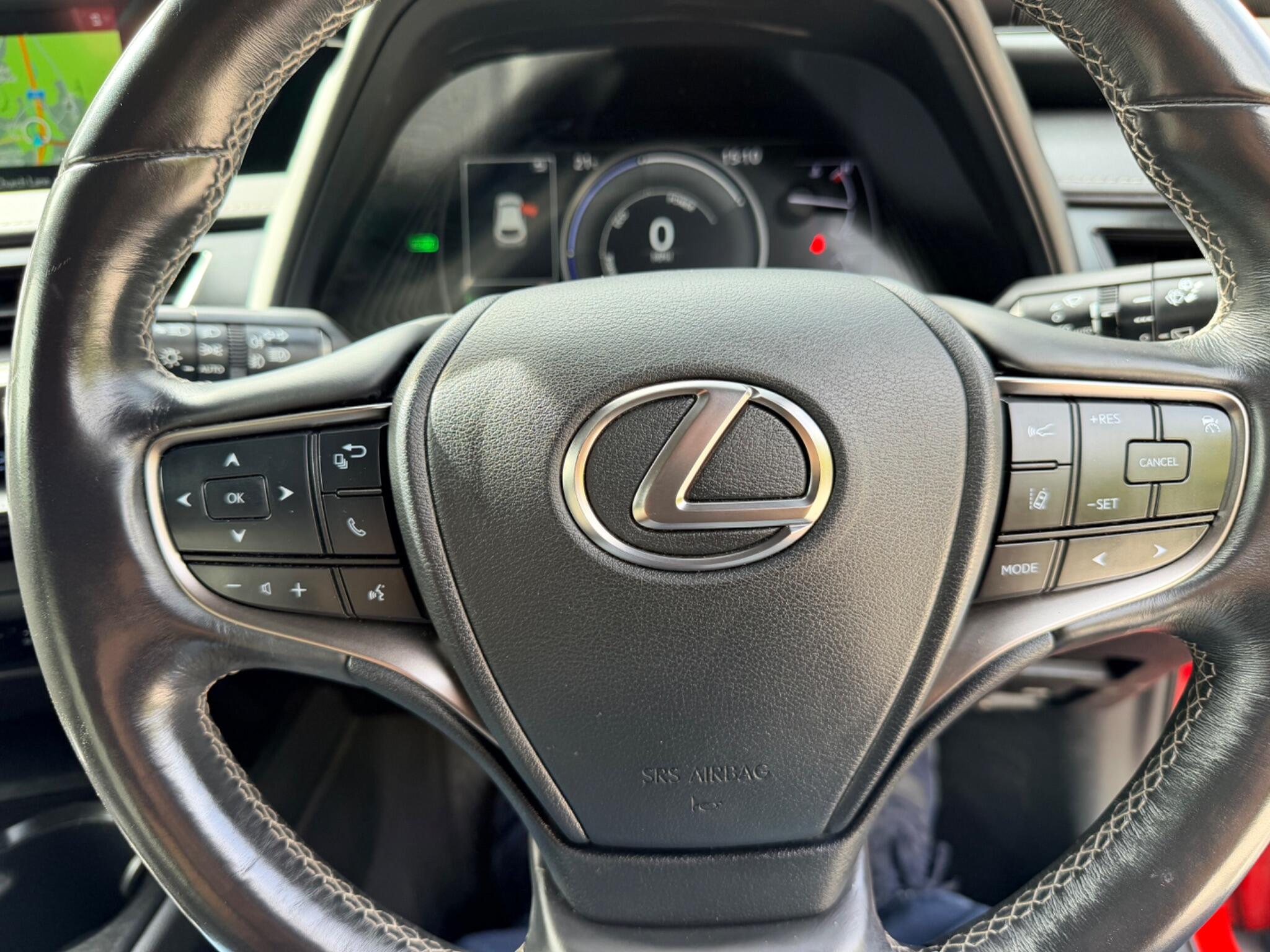 Lexus Ux view 50