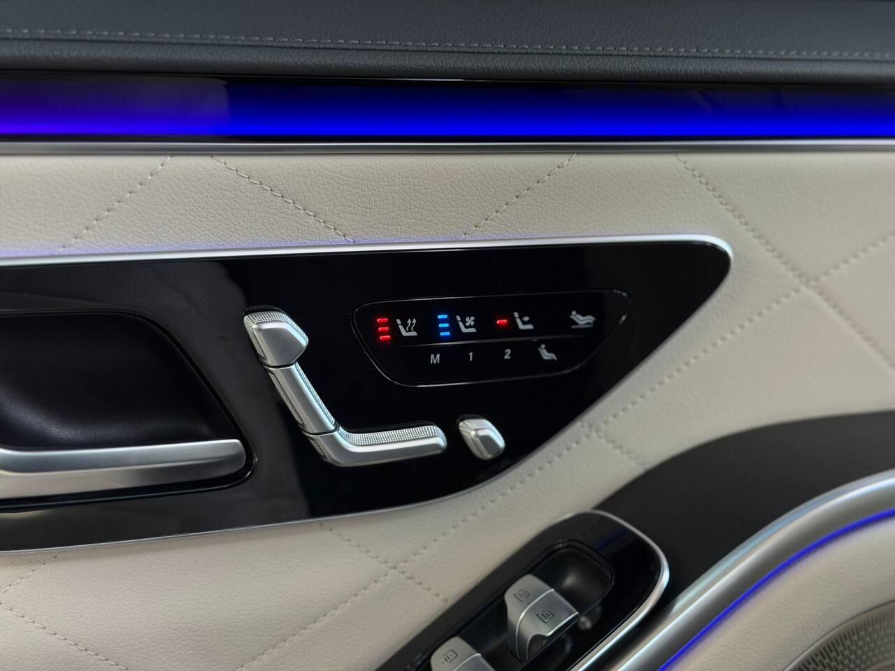 Mercedes-Benz S-Class view 27