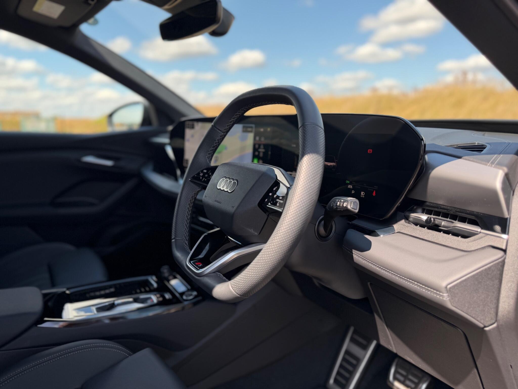 Audi E-Tron view 10