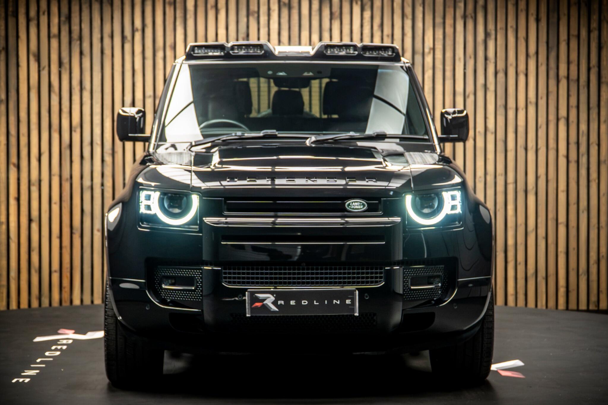 Land Rover Defender view 5