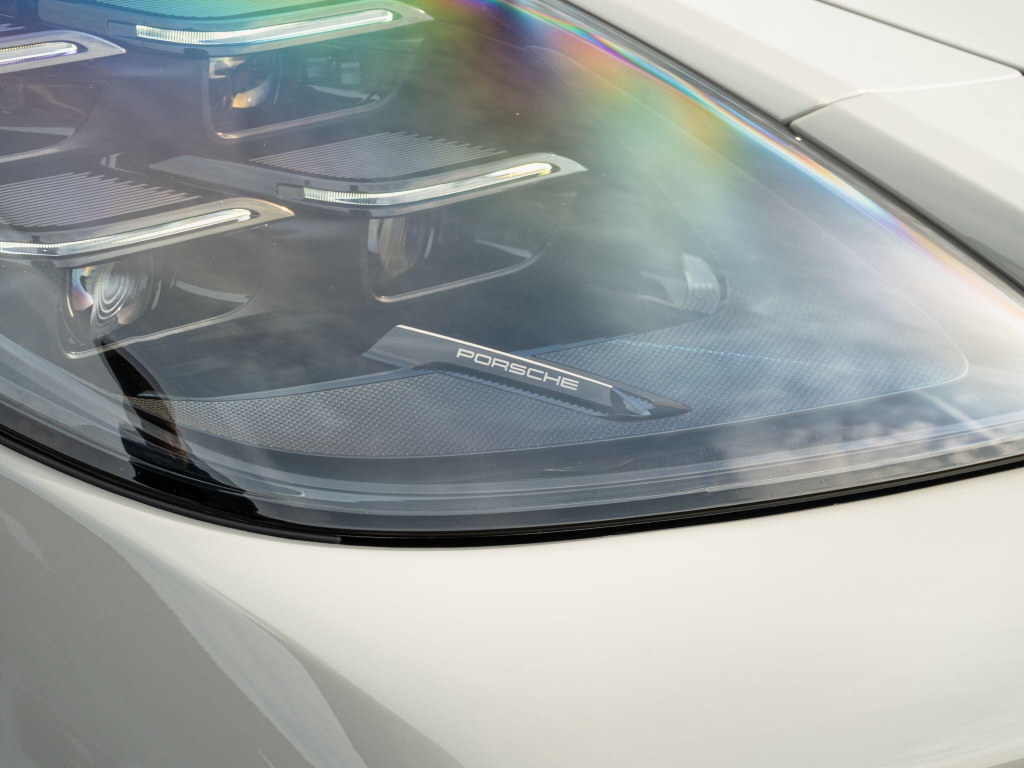 Porsche Panamera view 10