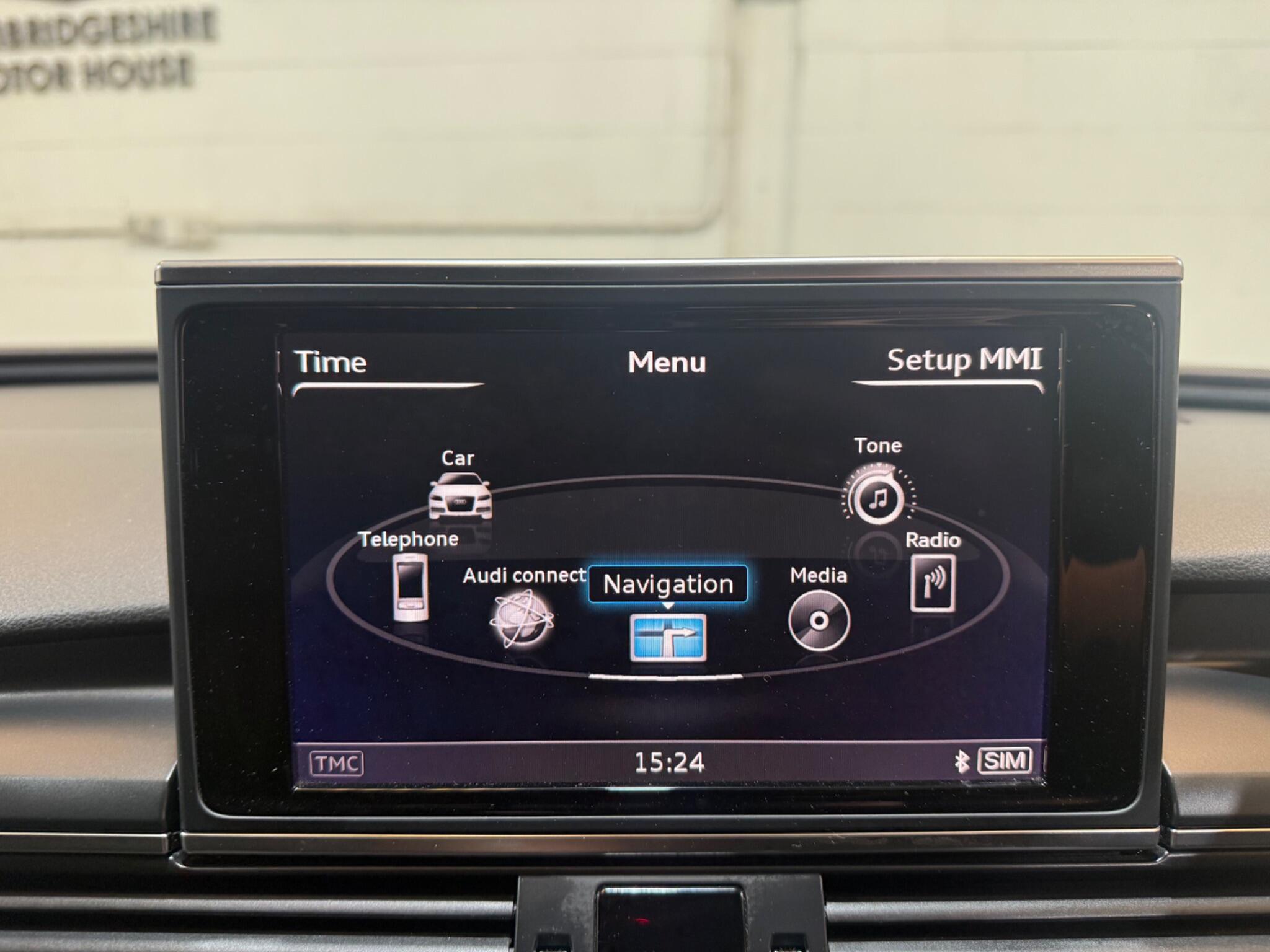 Audi A6 Avant view 50