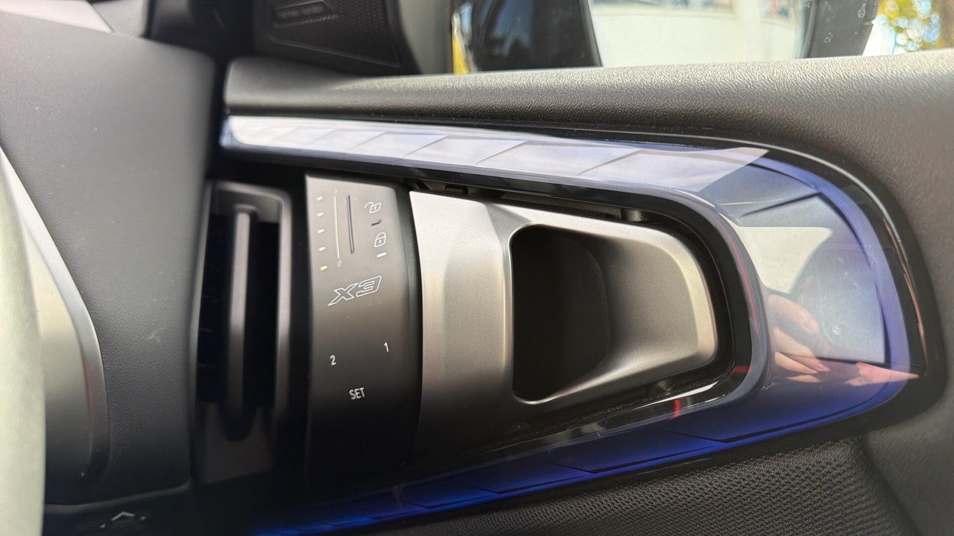 BMW X3 view 77