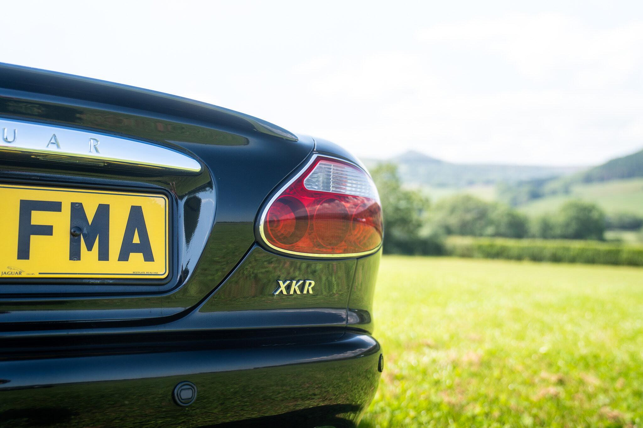 Jaguar XKR view 12