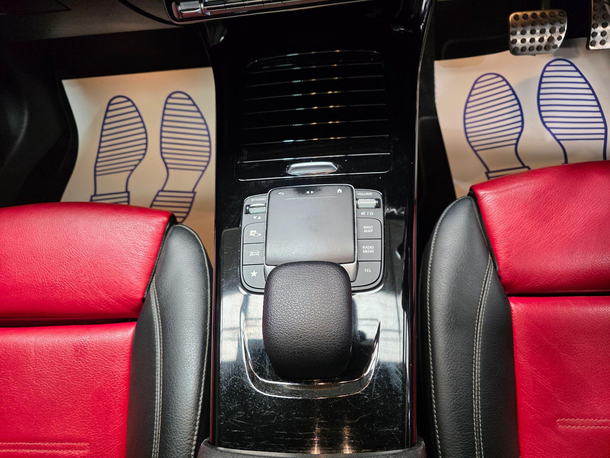 Mercedes-Benz Cla view 12