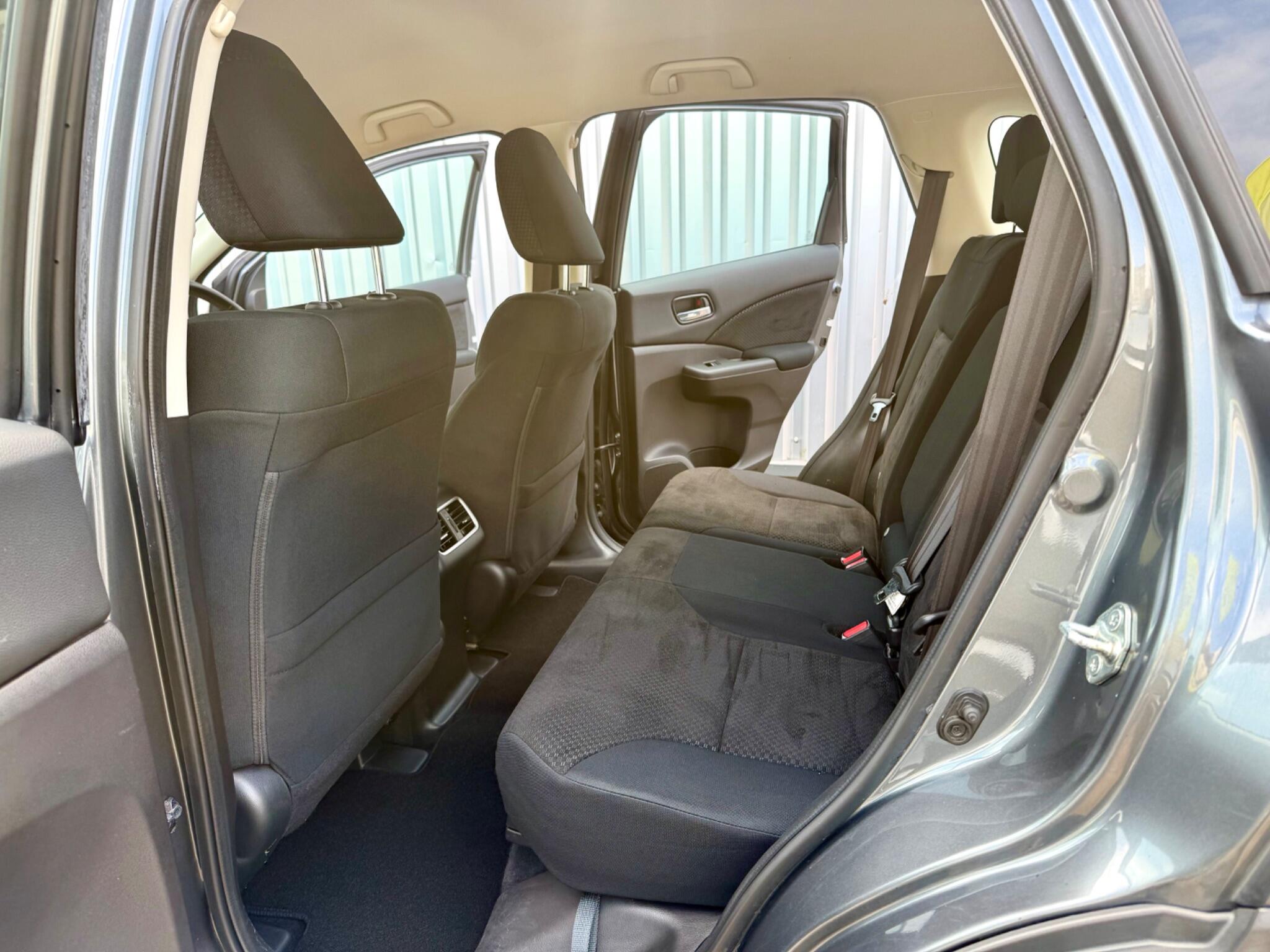 Honda CR-V view 12