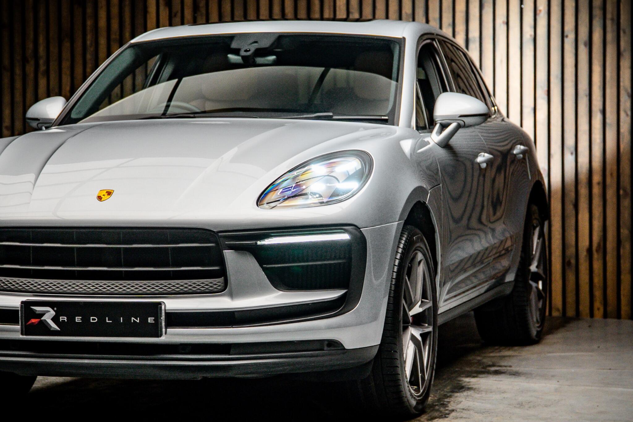 Porsche Macan view 13
