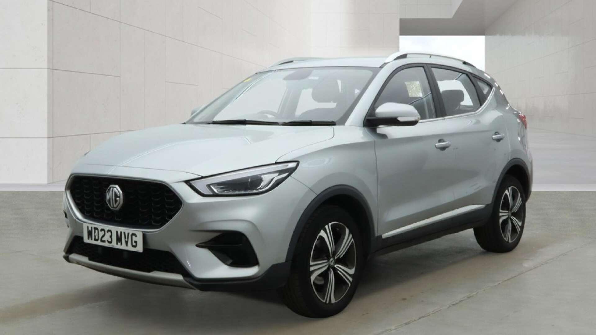 MG ZS view 3