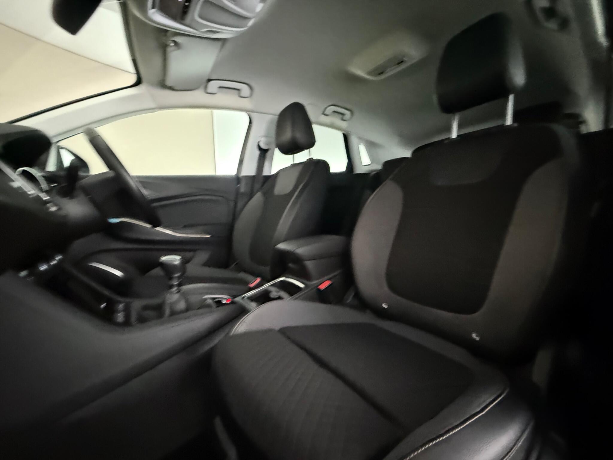 Vauxhall Grandland X view 27