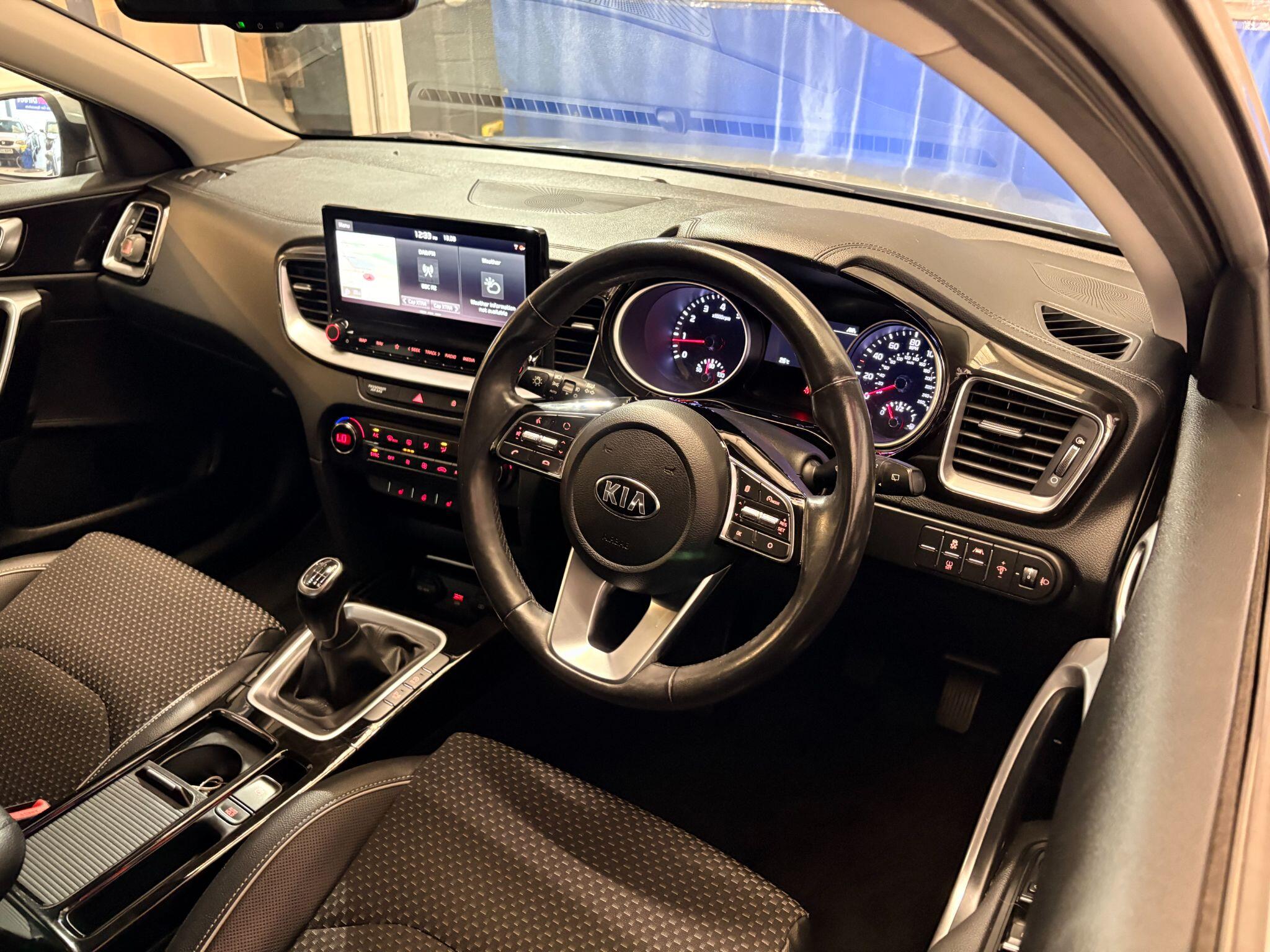 Kia Xceed view 4