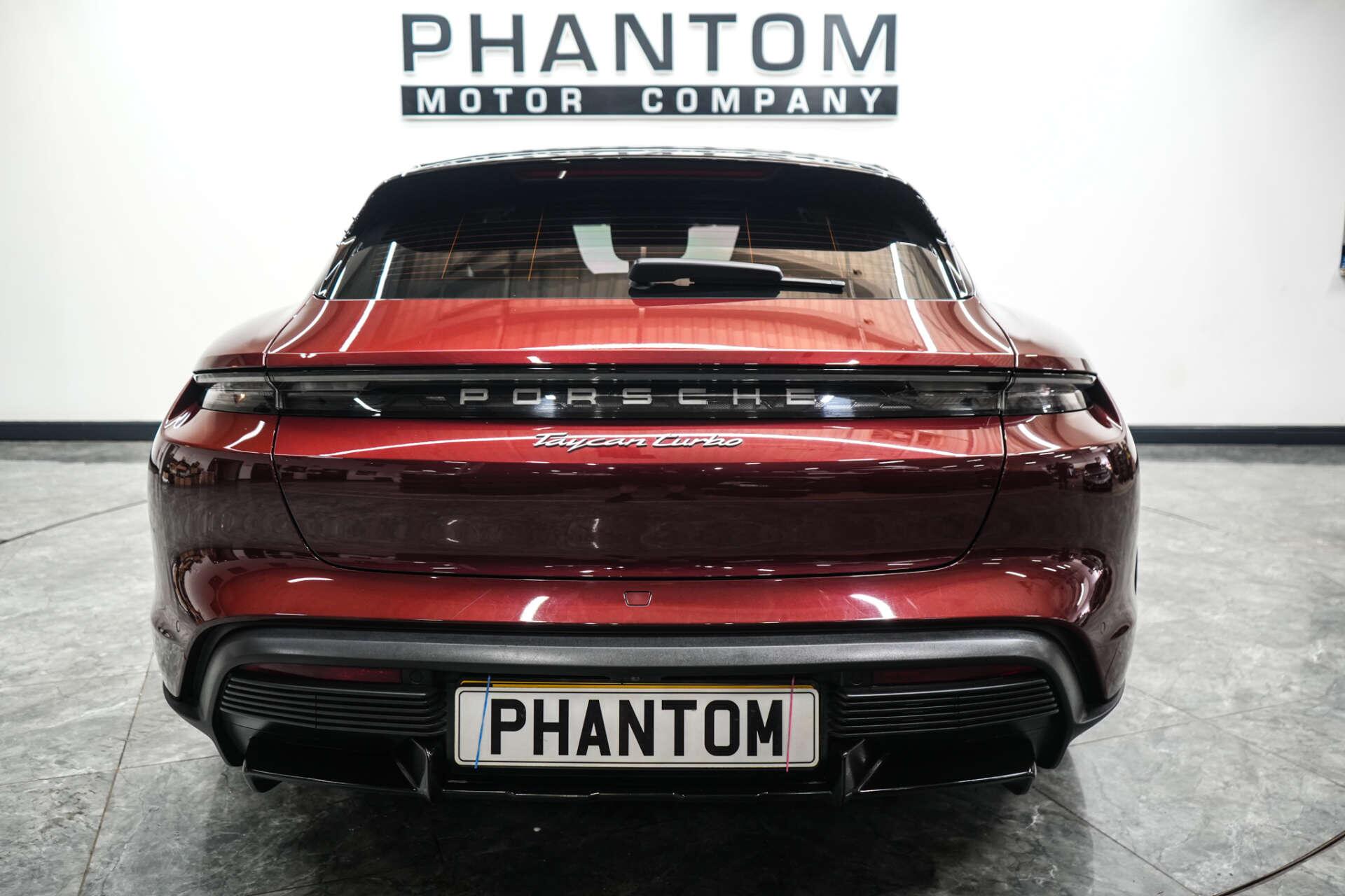Porsche Taycan view 8
