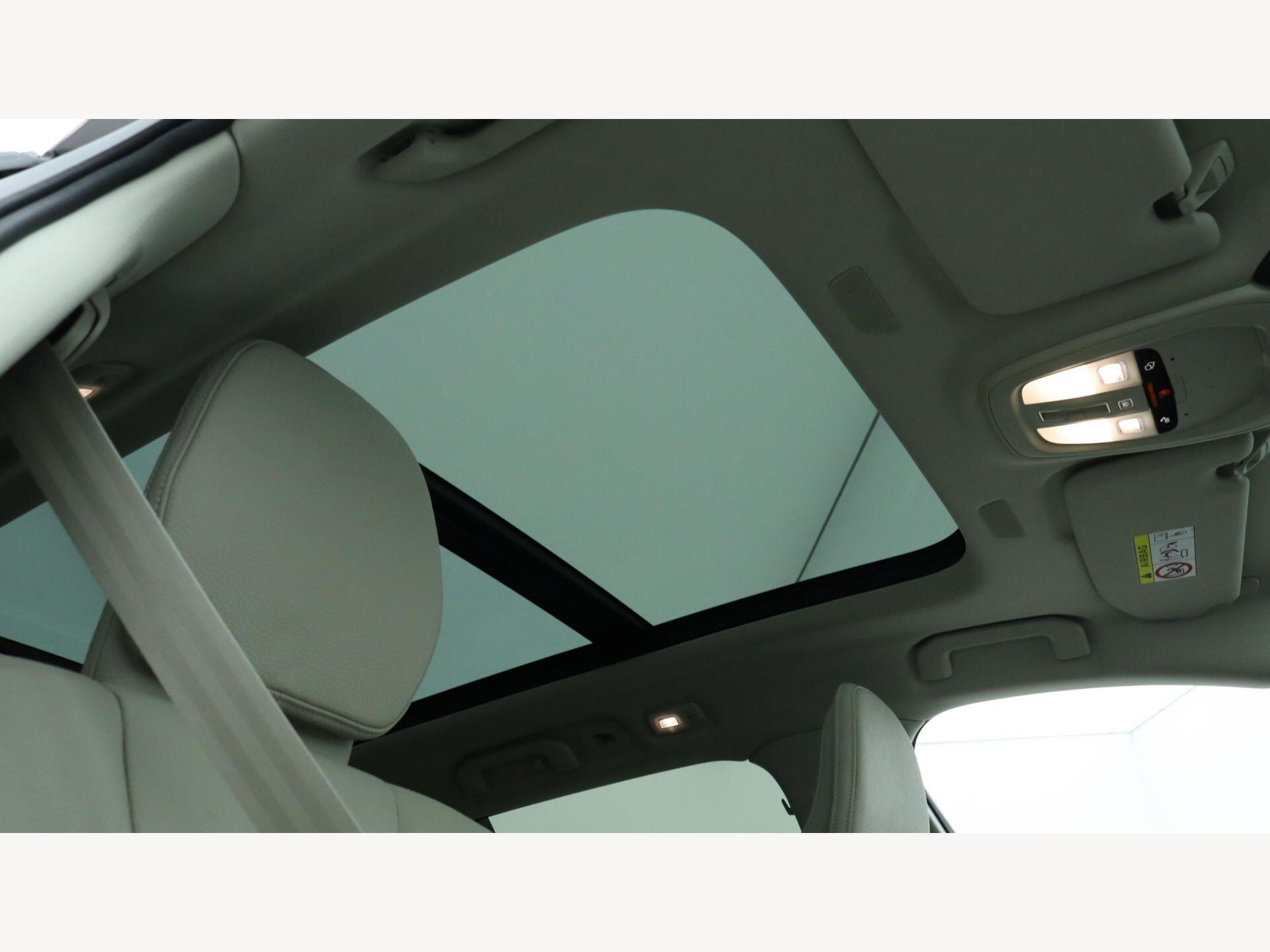 Volvo V60 view 29