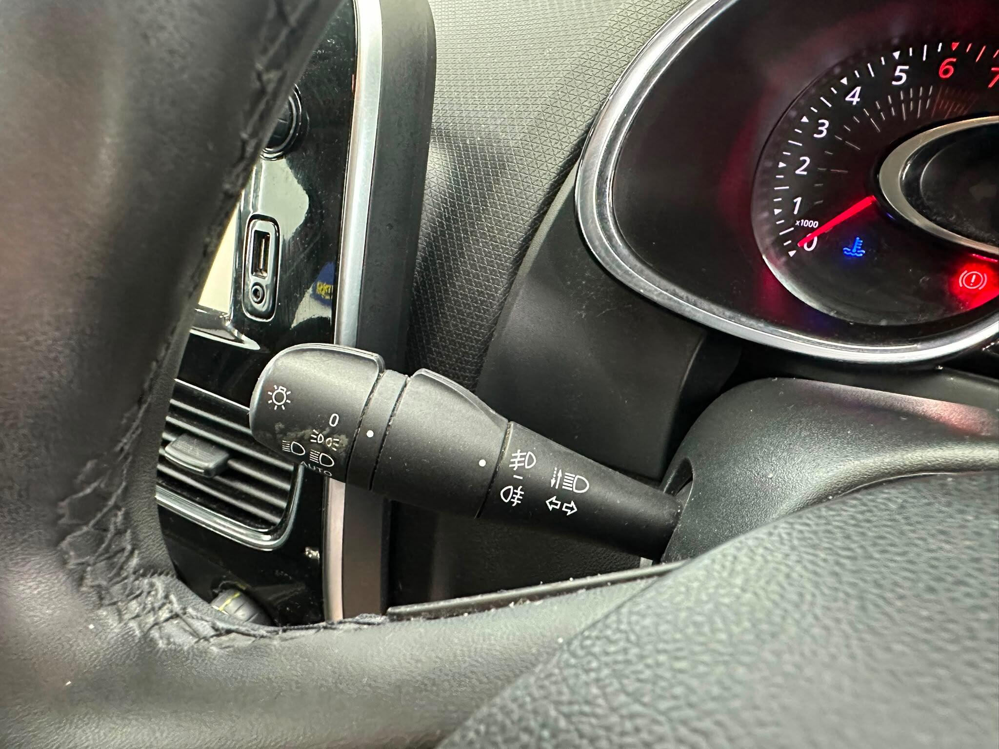 Renault Clio view 33