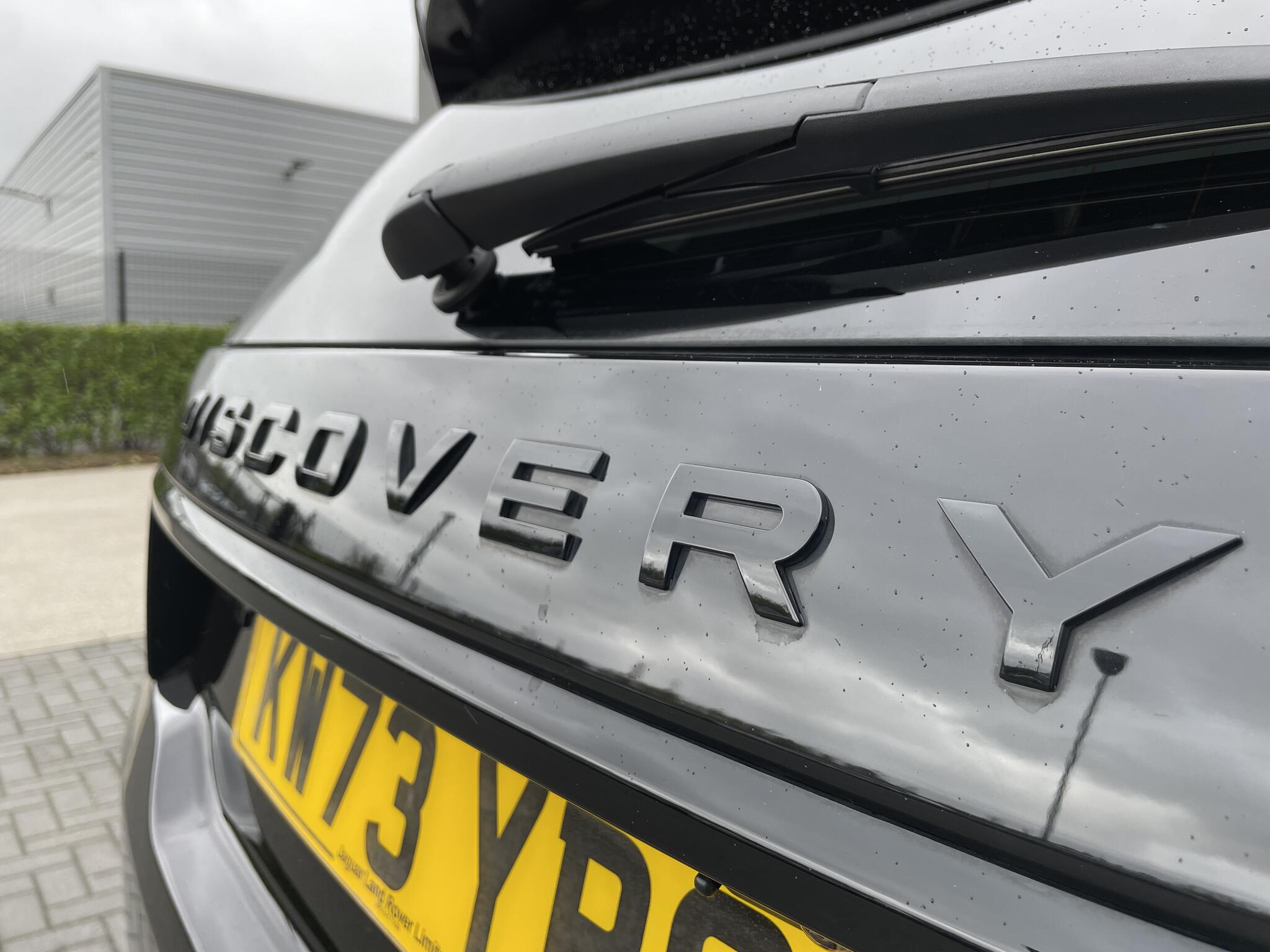 Land Rover Discovery Sport view 52