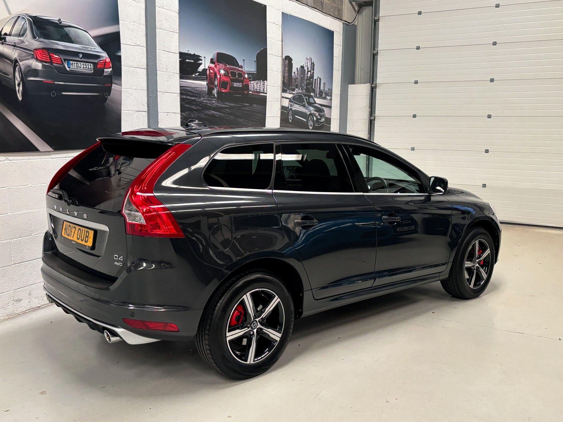 Volvo XC60 view 3