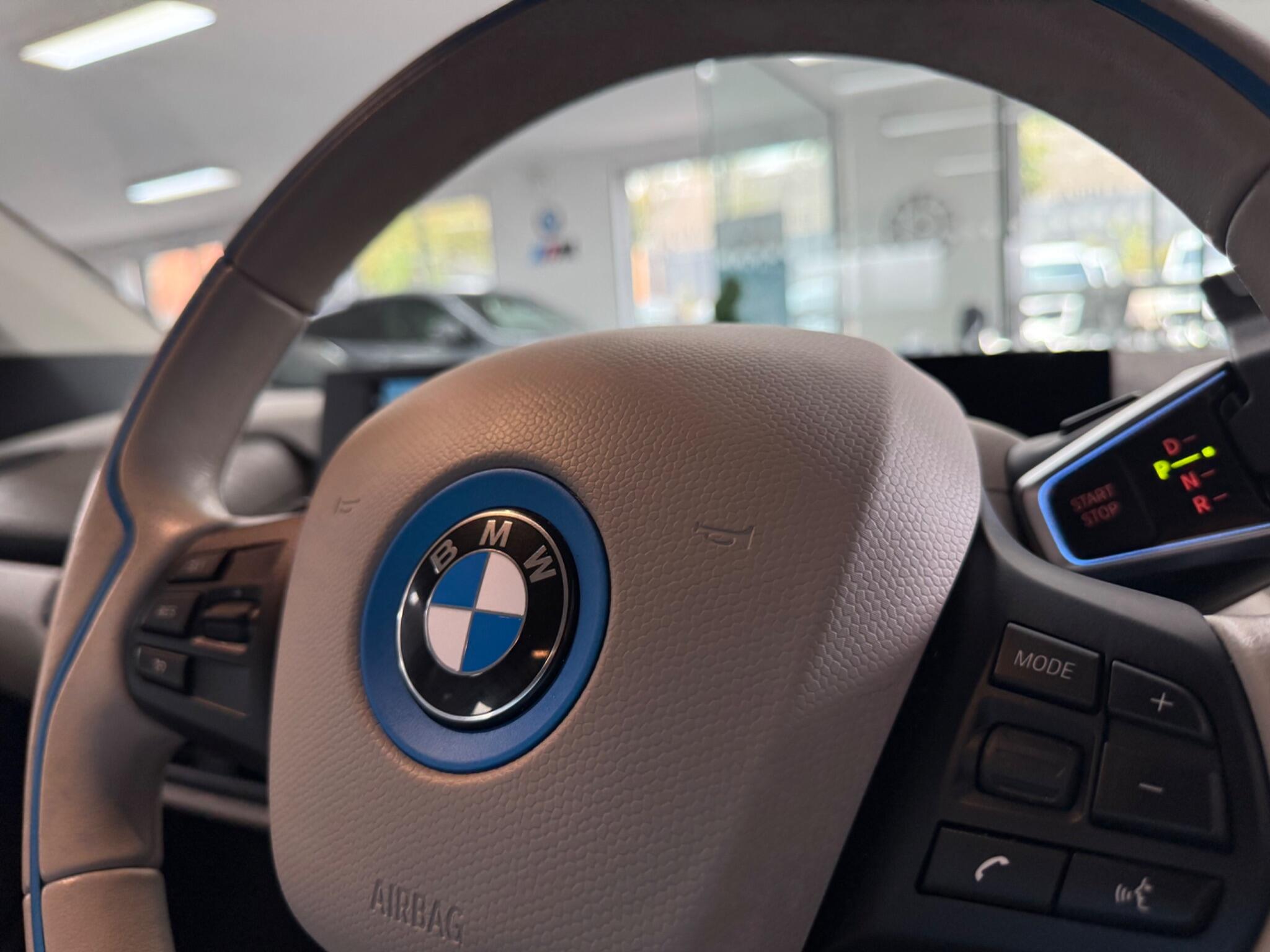 BMW I3 view 22