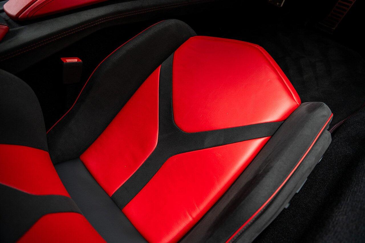 Lamborghini Revuelto view 61