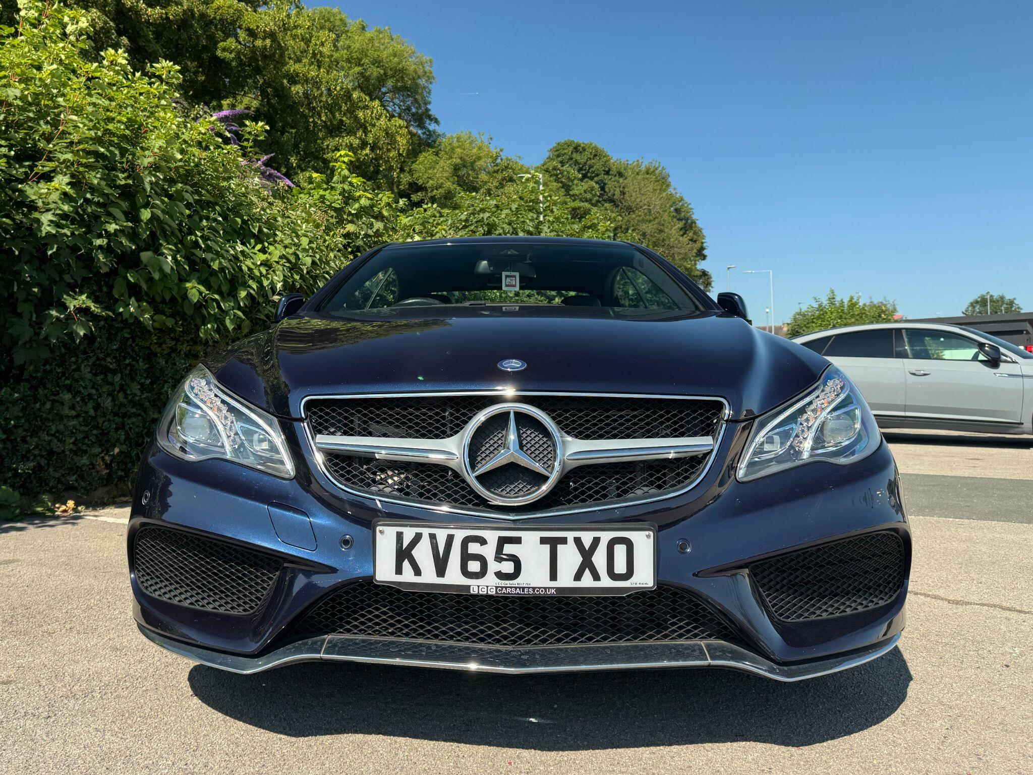 Mercedes-Benz E Class view 2