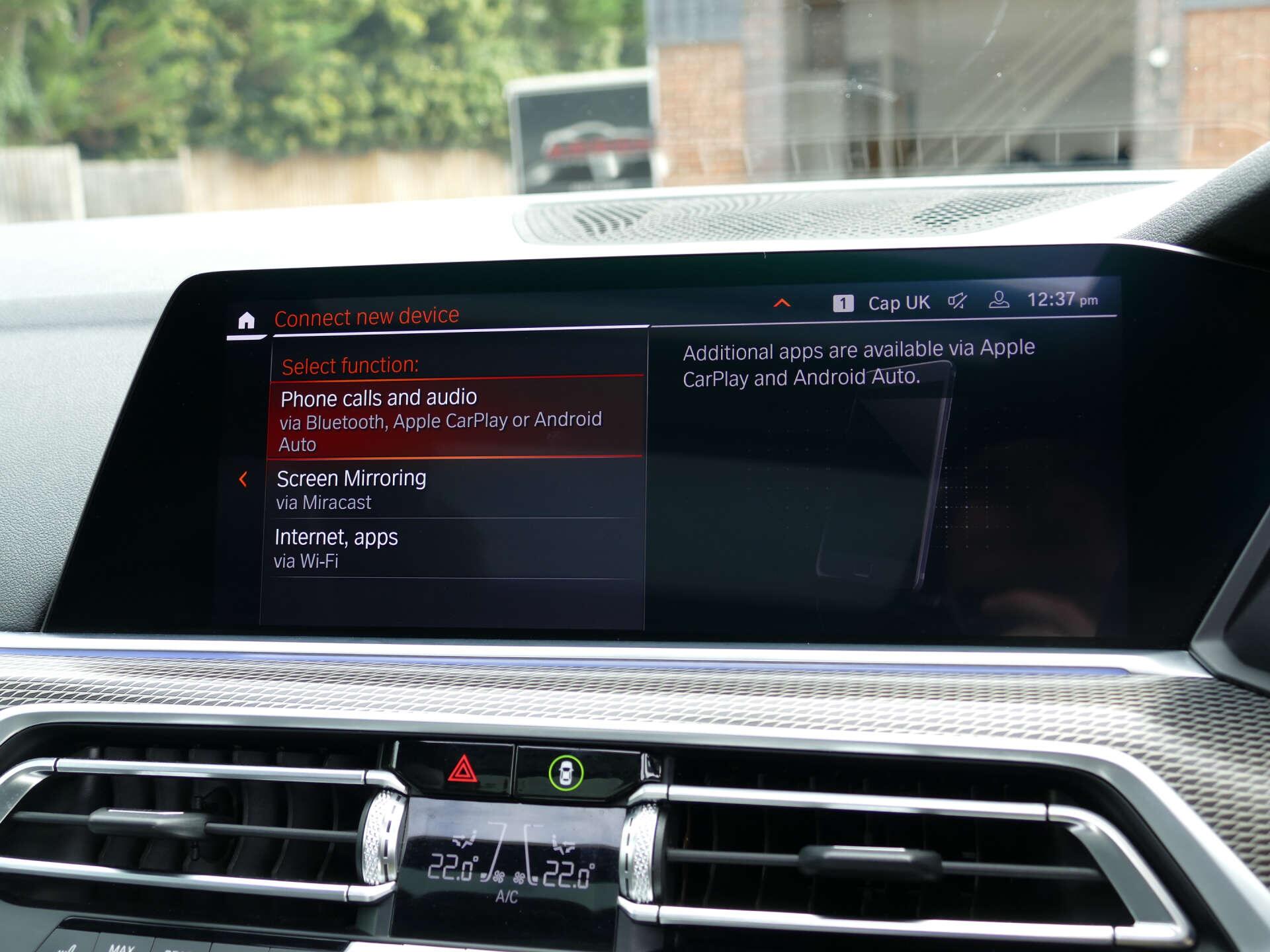 BMW X5 view 32