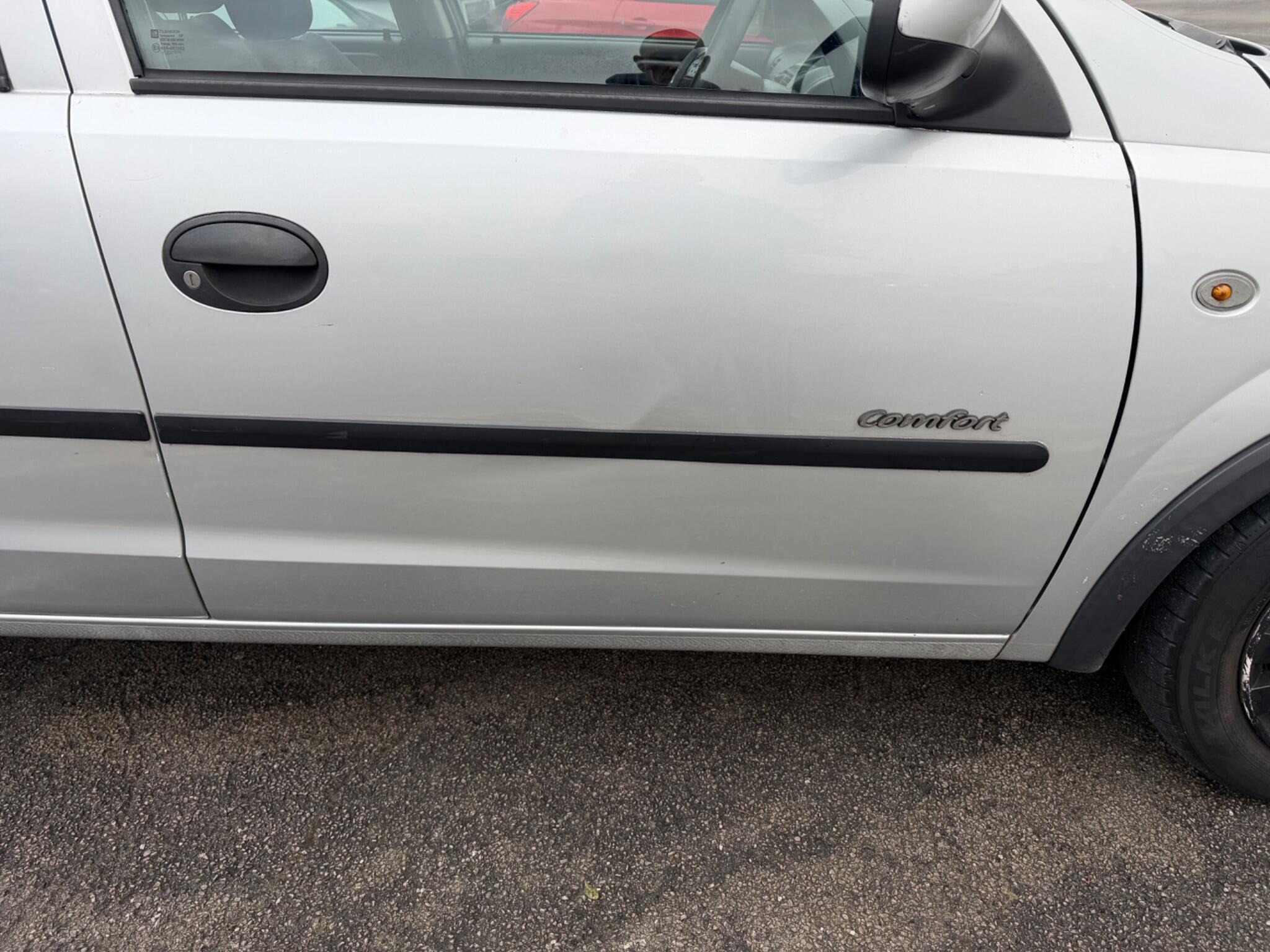 2002 Vauxhall Corsa image 97