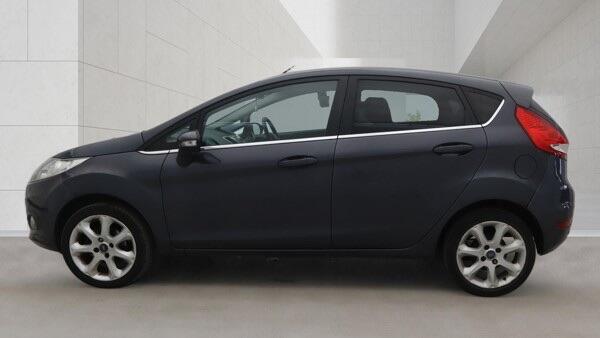 Ford Fiesta view 6
