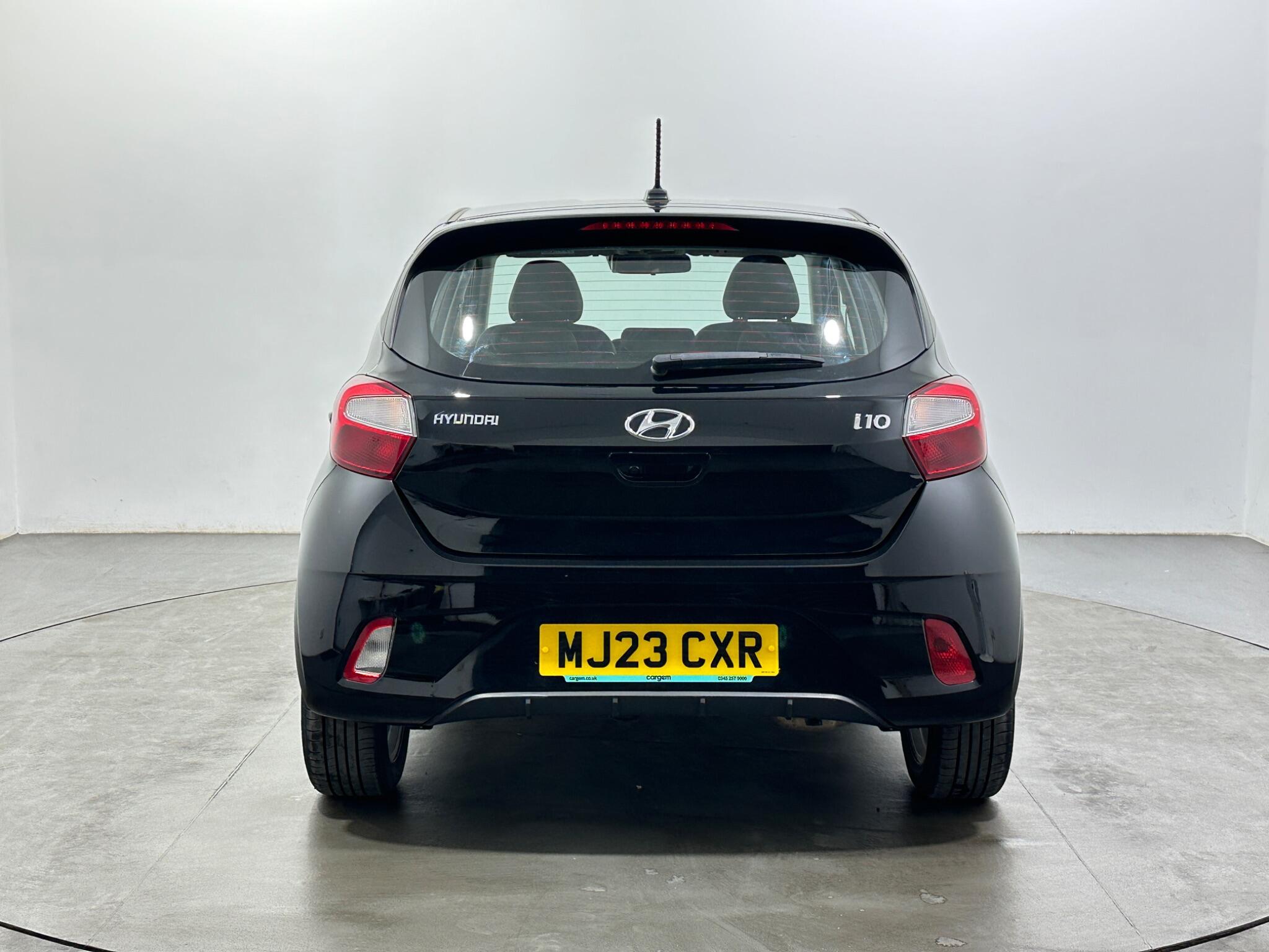 Hyundai I10 view 7