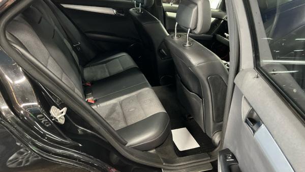 Mercedes-Benz C-Class view 13