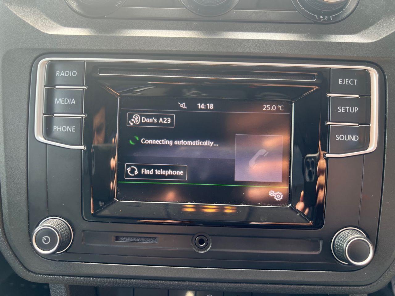 Volkswagen Caddy Maxi view 21