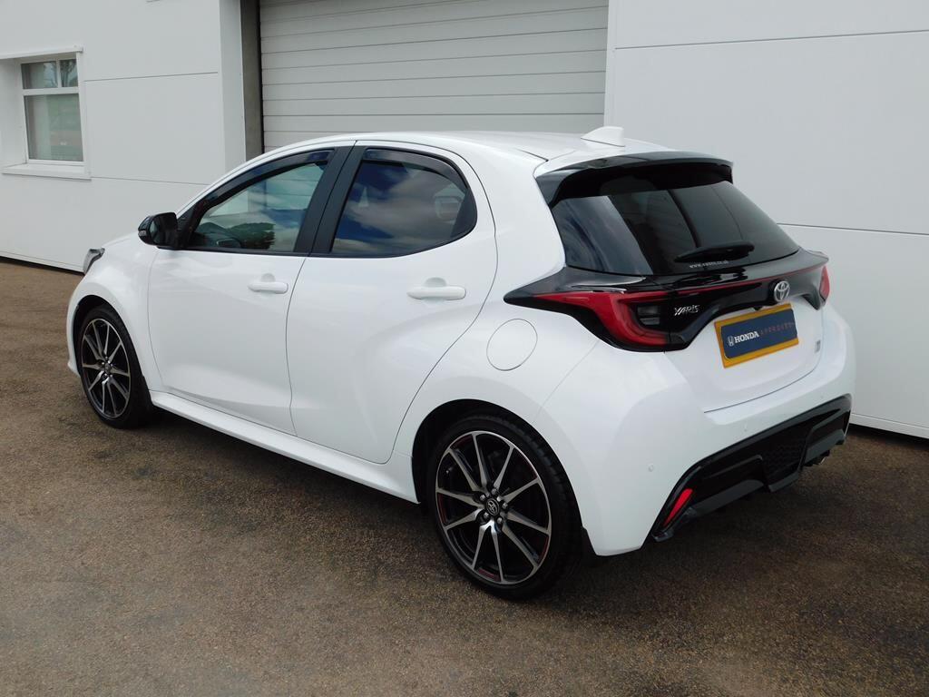 Yaris
