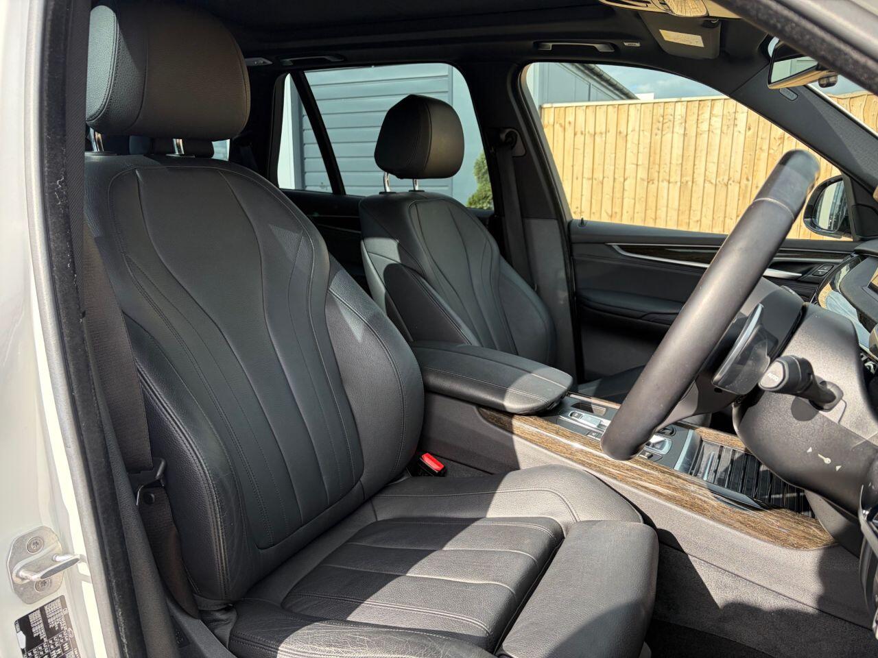 BMW X5 view 19