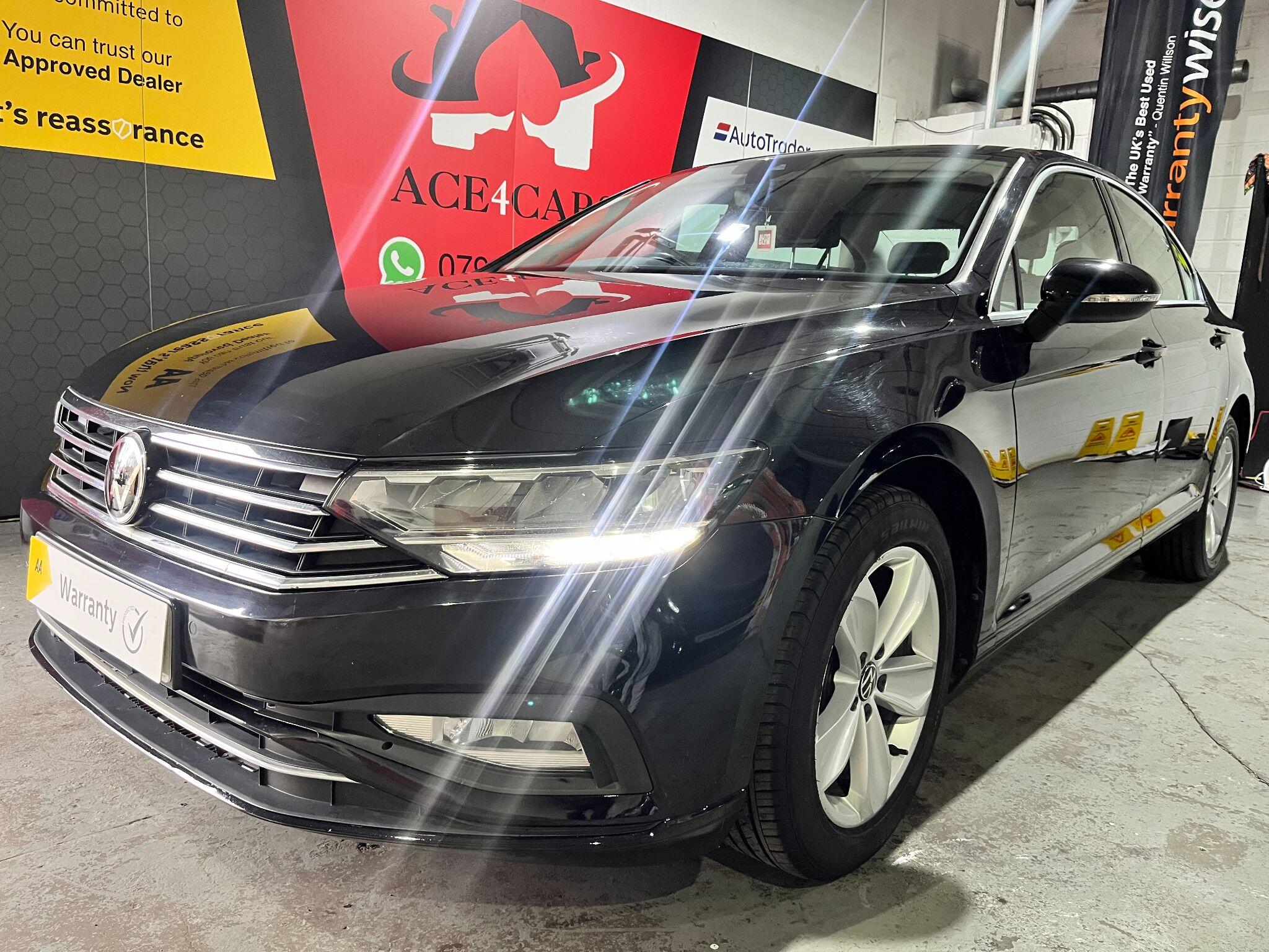 Volkswagen Passat view 5