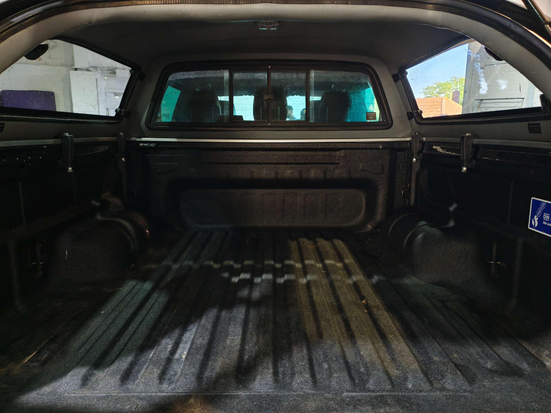 Ford Ranger view 25
