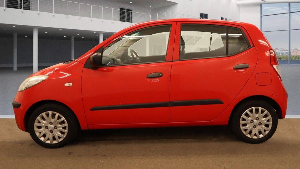 Hyundai I10 view 6