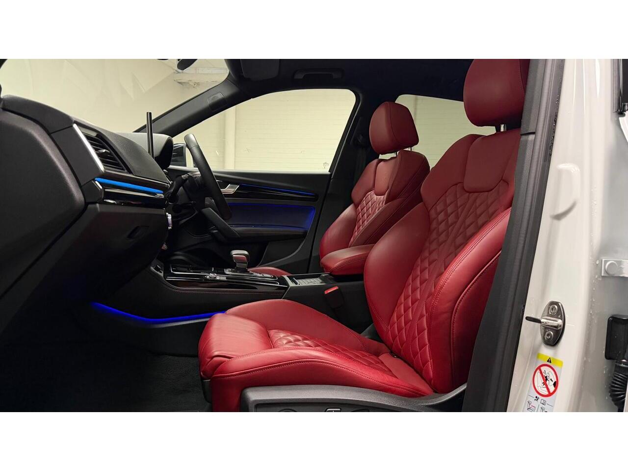 Audi SQ5 view 19