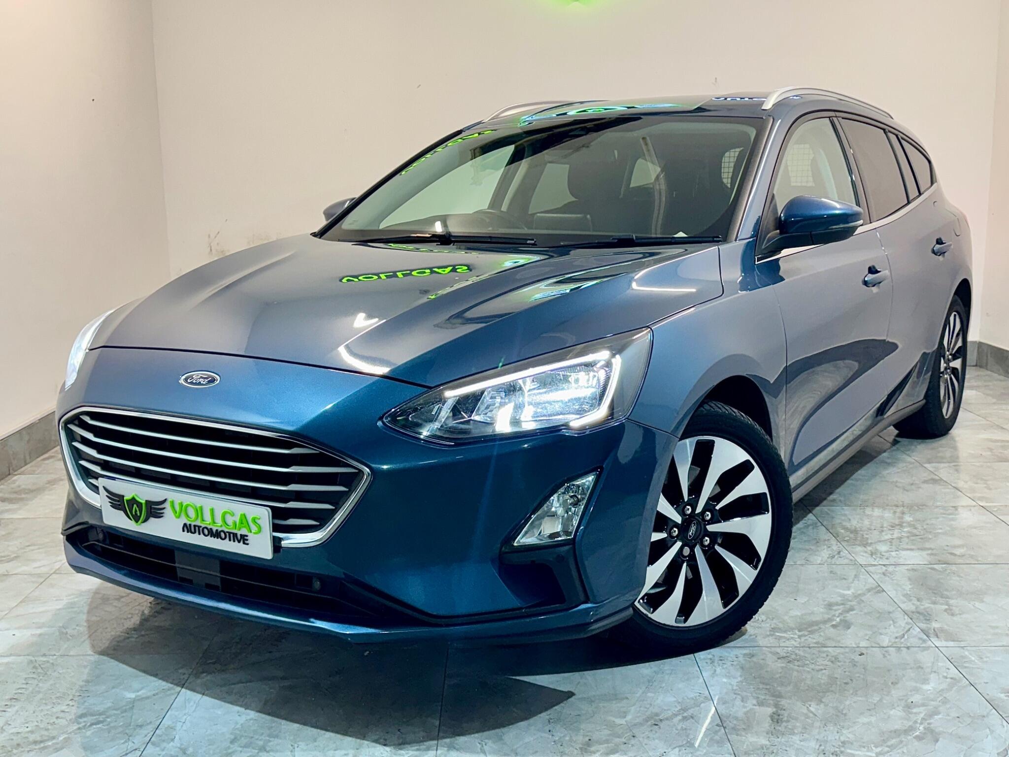 Ford Focus view 8