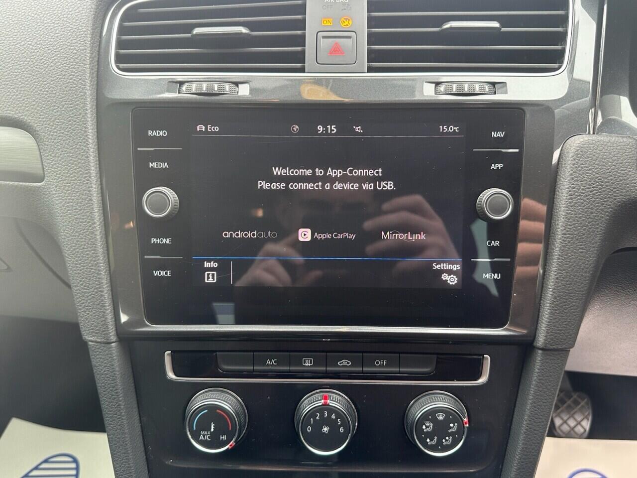 Volkswagen Golf view 36