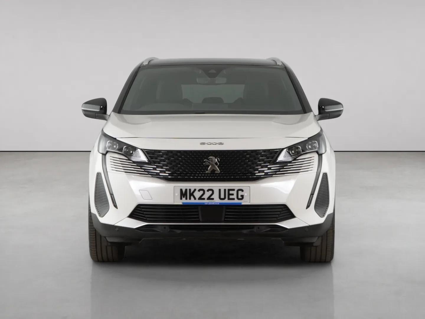 Peugeot 5008 view 5