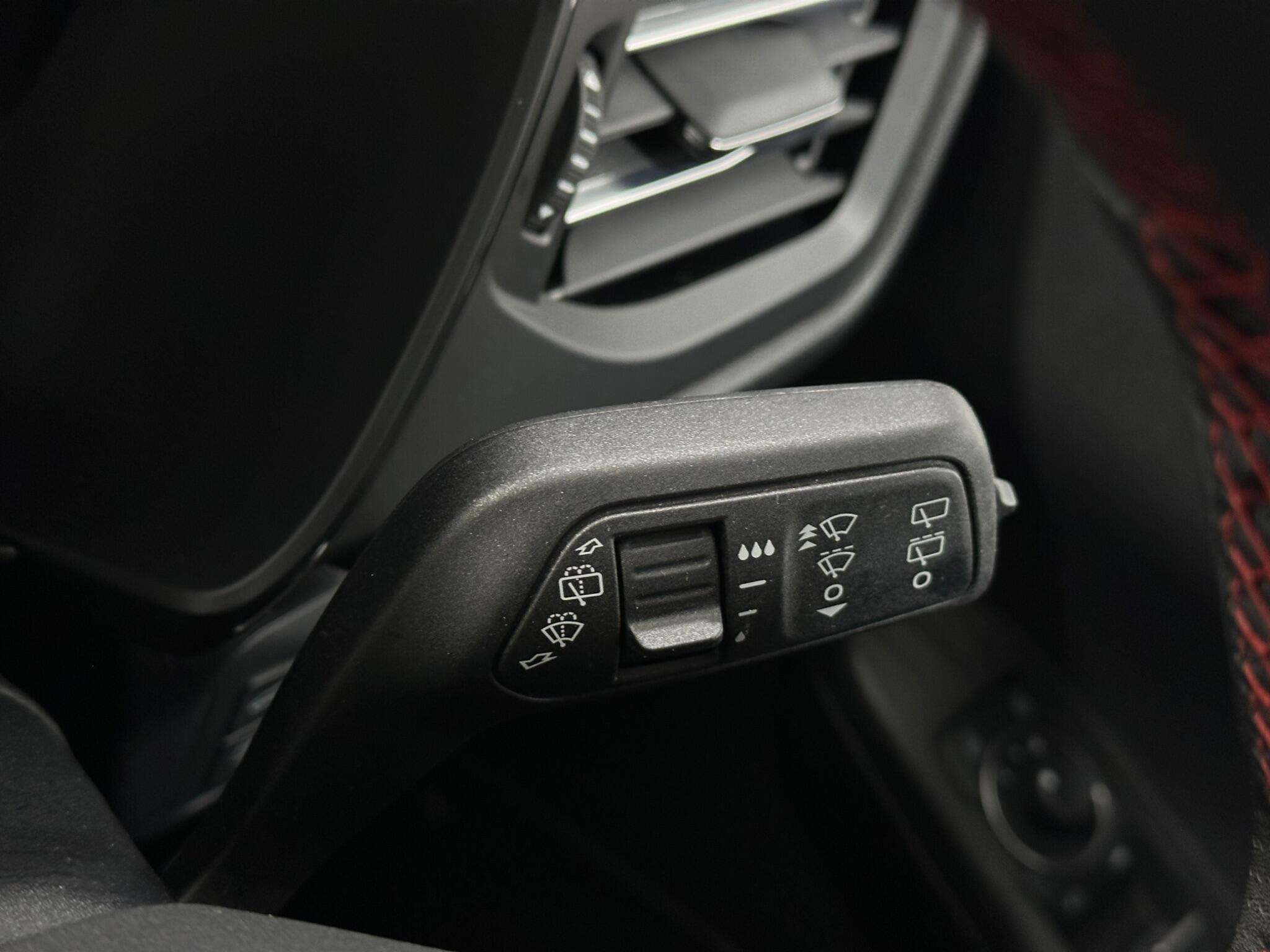Ford Kuga view 17