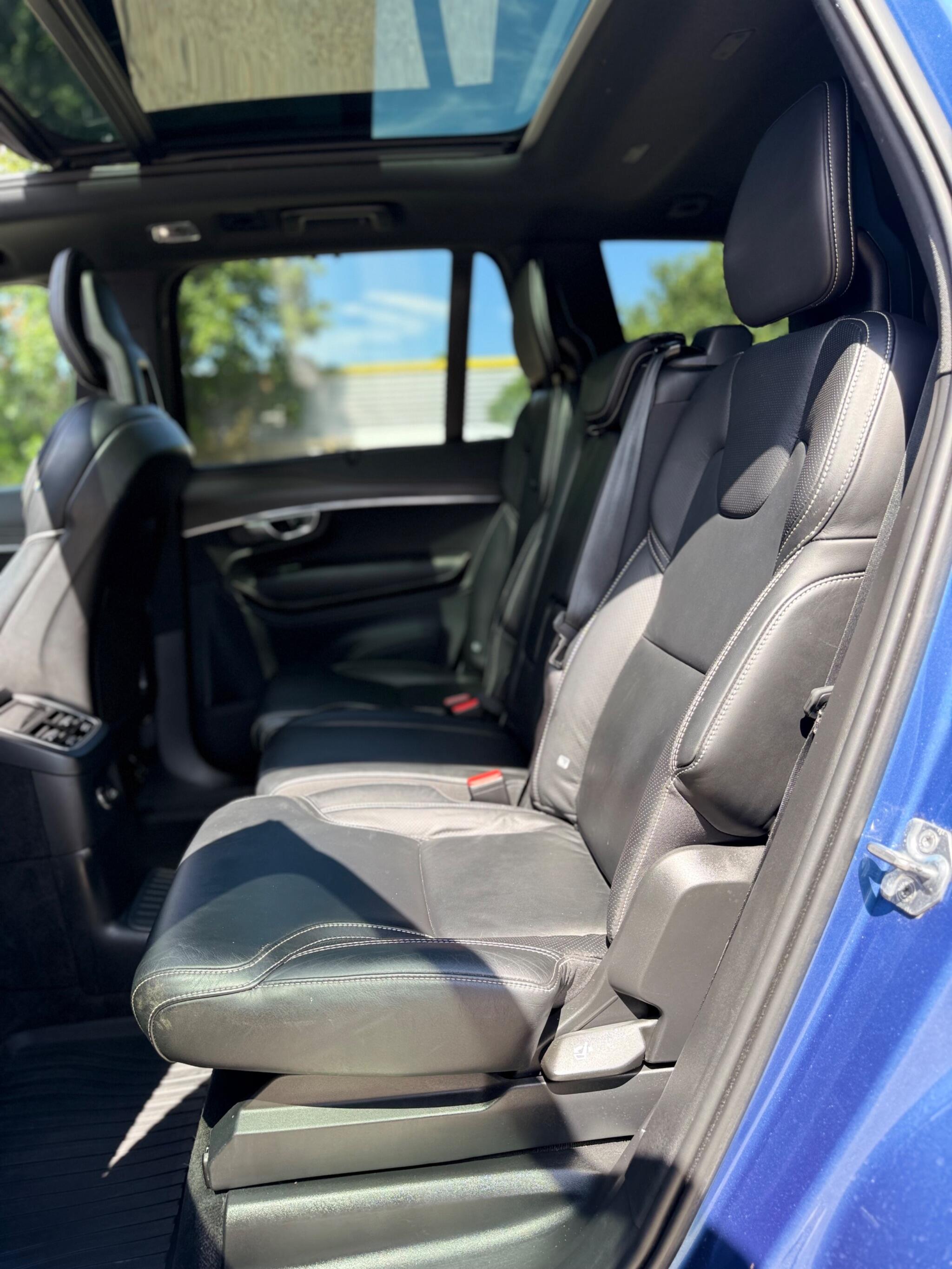 Volvo XC90 view 44