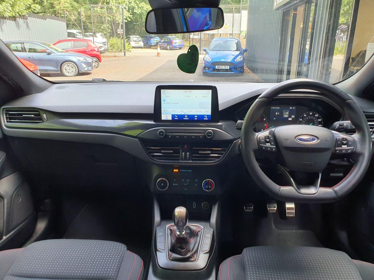 Ford Focus view 2