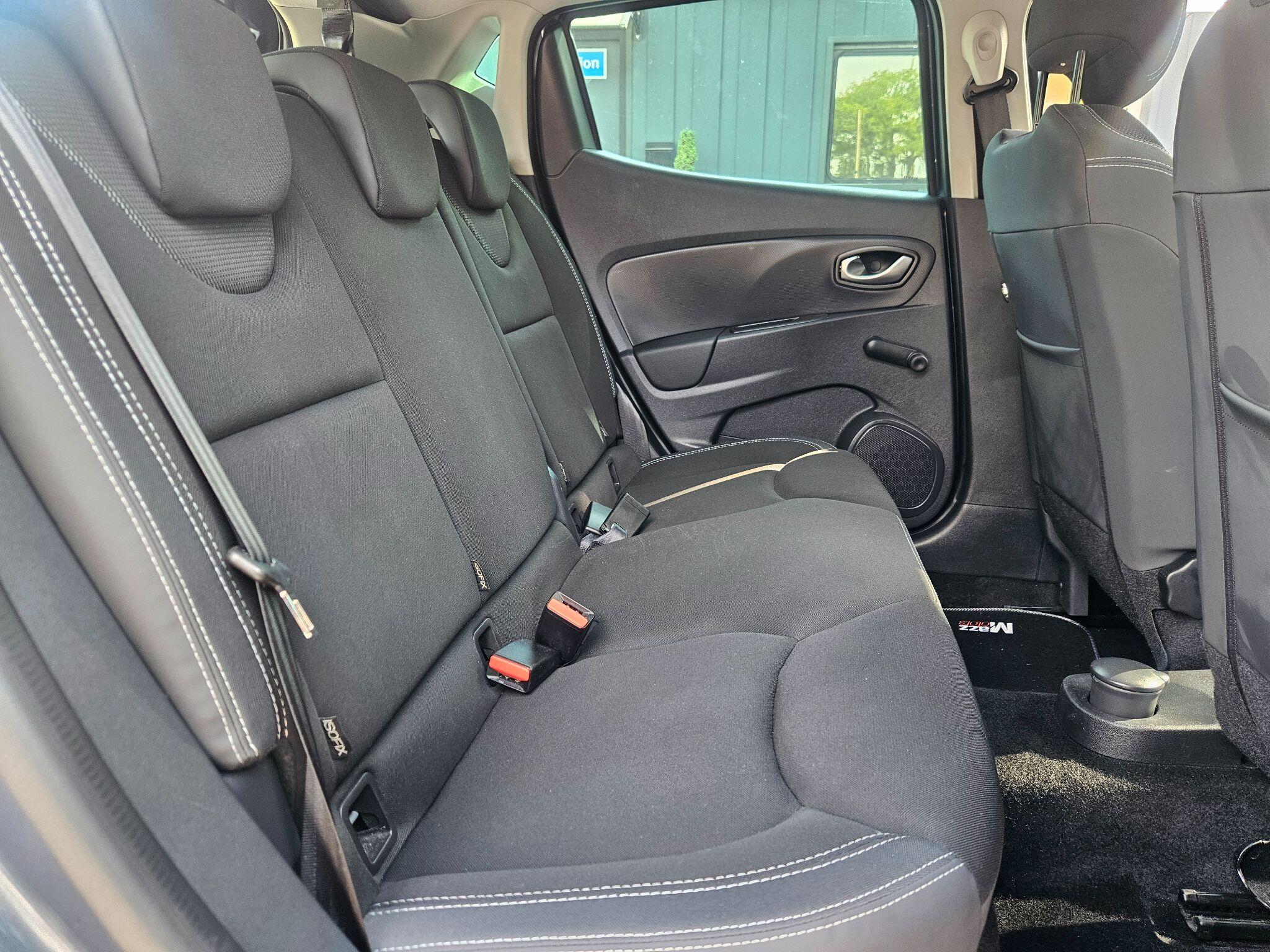 2018 Renault Clio image 33
