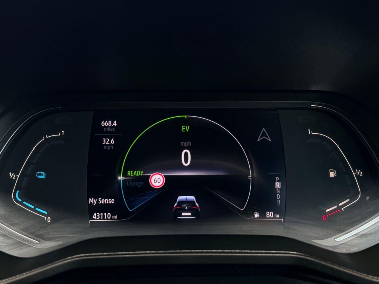 Renault Clio view 34