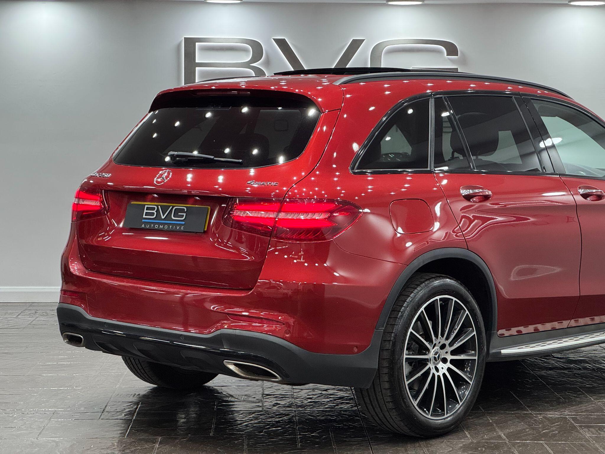 Mercedes-Benz GLC view 18