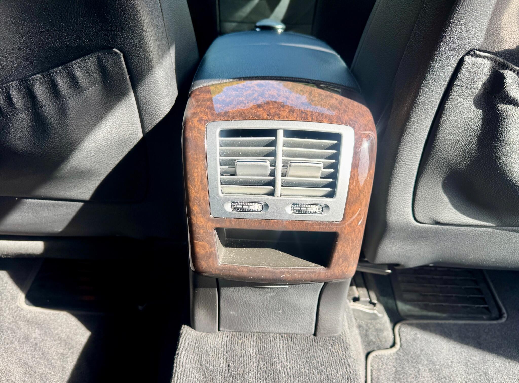 Mercedes-Benz S-Class view 82