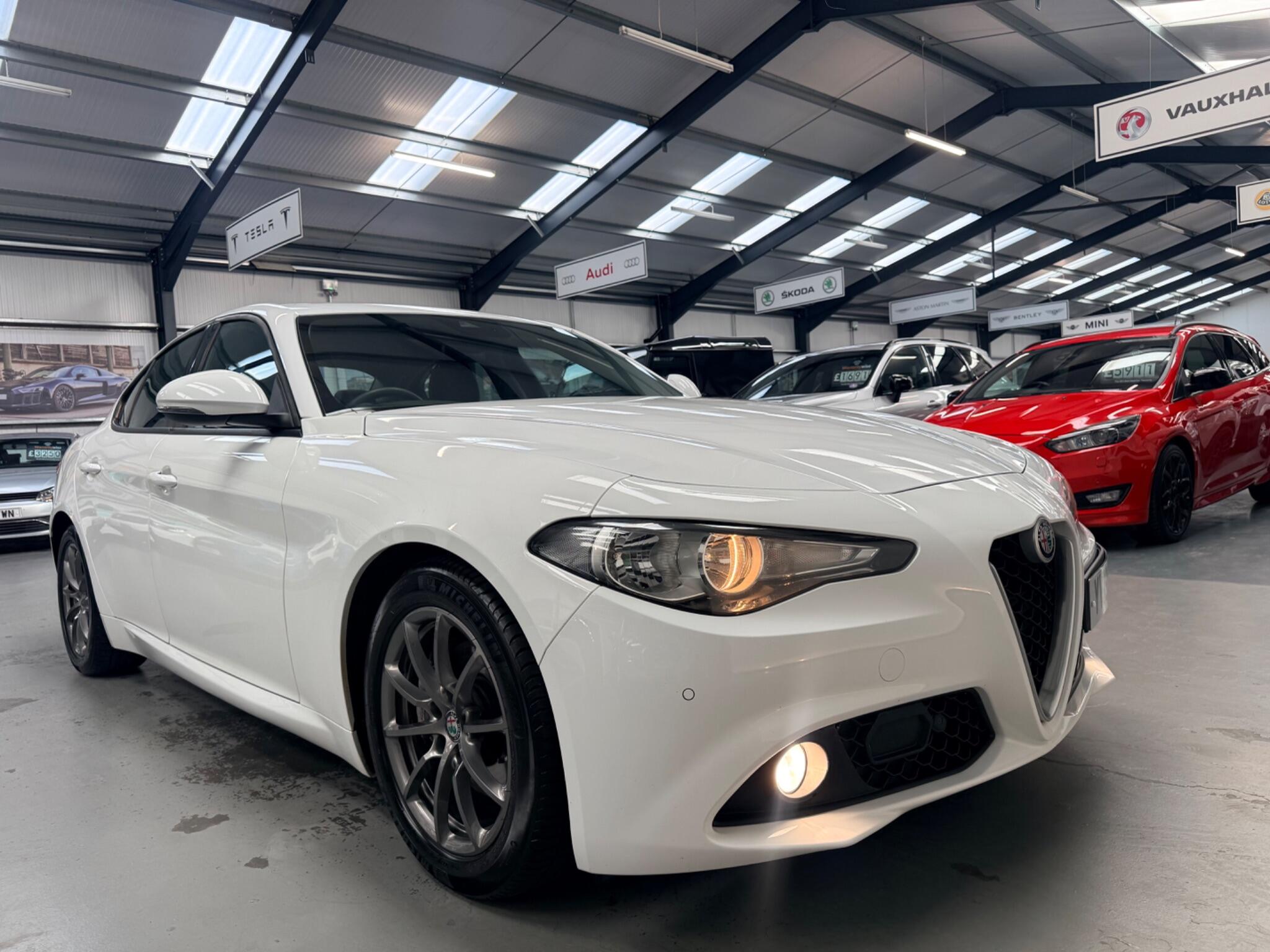 Alfa Romeo Giulia view 12