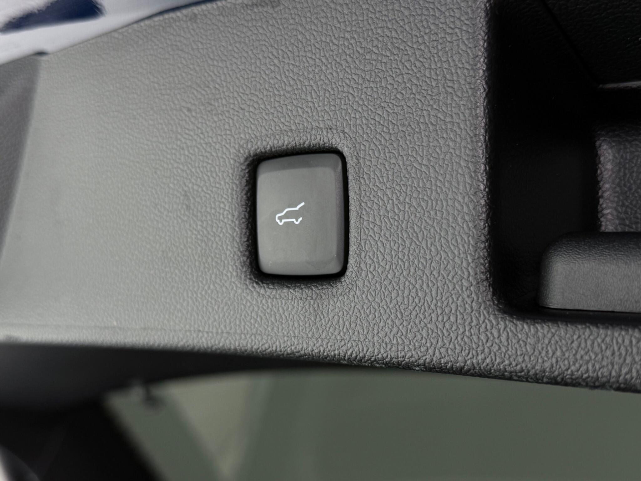 Ford Kuga view 12